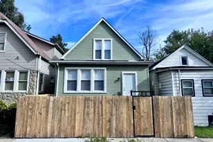 11581 S Lafayette Ave, Chicago, IL 60628 - Photo 1