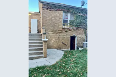 1741 N Long Avenue #1R, Chicago, IL 60639 - Photo 1