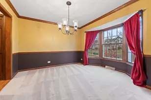 27W154 Chartwell Dr, Winfield, IL 60190 - Photo 11