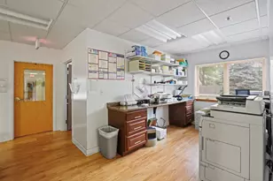 1N131 County Farm Rd, Winfield, IL 60190 - Photo 17