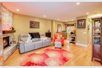 2235 N Lakewood Avenue #FN, Chicago, IL 60614 - Photo 9