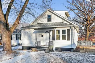 1800 S Cora St, Crest Hill, IL 60403 - Photo 1