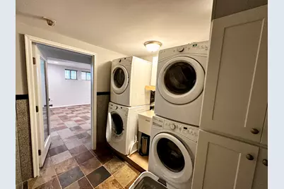 4386 Woodland Avenue #1, Western Springs, IL 60558 - Photo 9