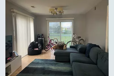 [Address not provided], Hoffman Estates, IL 60195 - Photo 3