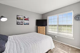 405 Shadow Wood Dr, Yorkville, IL 60560 - Photo 17