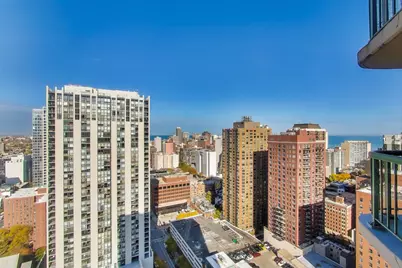 111 W Maple Street #2803, Chicago, IL 60610 - Photo 23