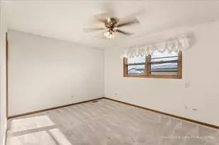 8209 Middlebury Ave, Woodridge, IL 60517 - Photo 21