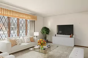 8209 Middlebury Ave, Woodridge, IL 60517 - Photo 5