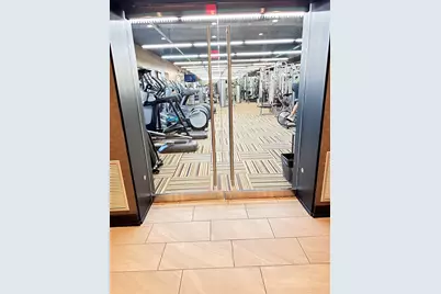 30 E Huron Street #4304, Chicago, IL 60611 - Photo 17