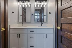 446 E 48th St, Chicago, IL 60615 - Photo 31