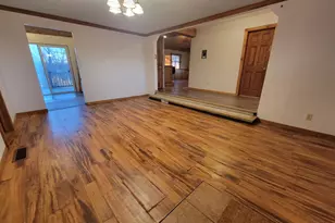 21882 410 E St, Sheffield, IL 61361 - Photo 9