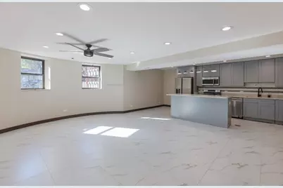 442 E 48th Street #B1, Chicago, IL 60615 - Photo 11