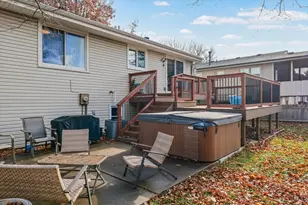 1206 N Hershey Rd, Bloomington, IL 61704 - Photo 29