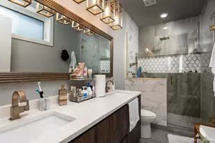 3914 S King Dr, Chicago, IL 60653 - Photo 11