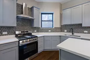 444 E 48th St, Chicago, IL 60615 - Photo 19