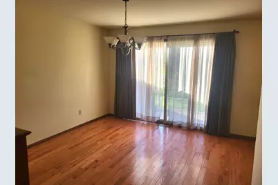 434 E Exchange Street #2, Sycamore, IL 60178 - Photo 5