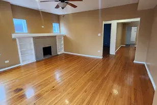 7835 S Saginaw Ave, Chicago, IL 60649 - Photo 5