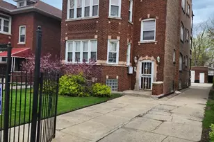 7835 S Saginaw Ave, Chicago, IL 60649 - Photo 3