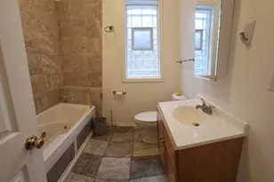 7835 S Saginaw Ave, Chicago, IL 60649 - Photo 13