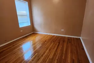 7835 S Saginaw Ave, Chicago, IL 60649 - Photo 13