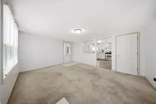 901 Hermann Rd, Lee, IL 60530 - Photo 3