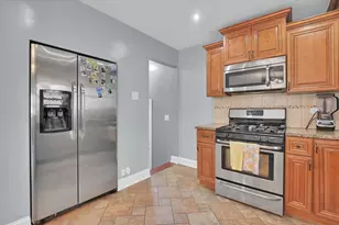 3631 W 69th St, Chicago, IL 60629 - Photo 11