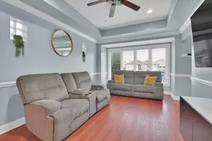 3631 W 69th St, Chicago, IL 60629 - Photo 3