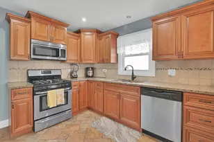 3631 W 69th St, Chicago, IL 60629 - Photo 9