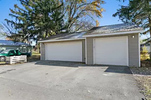 1155 S 5th St, Dekalb, IL 60115 - Photo 25