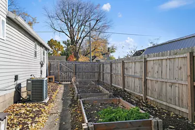 1155 S 5th Street, Dekalb, IL 60115 - Photo 23