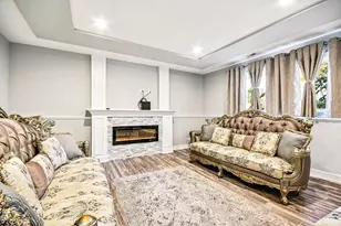 8200 S Normandy Ave, Burbank, IL 60459 - Photo 17