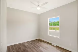 9 Lilac Ln, Ottawa, IL 61350 - Photo 11