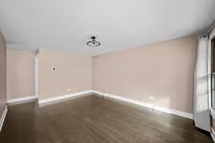 5428 S Laramie Ave, Chicago, IL 60638 - Photo 3