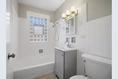 2091 Sherwin Avenue, Des Plaines, IL 60018 - Photo 13