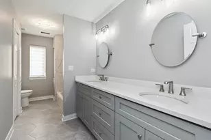 6705 W 91st Pl, Oak Lawn, IL 60453 - Photo 29