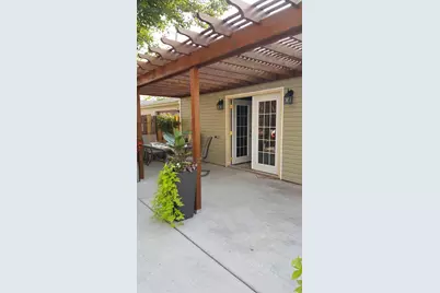 3120 N Christiana Avenue, Chicago, IL 60618 - Photo 37