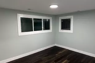 23 Oak Ln, Park Forest, IL 60466 - Photo 5