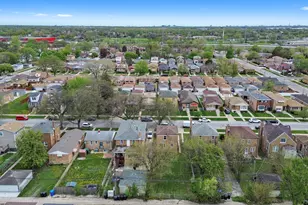 9632 S Yale Ave, Chicago, IL 60628 - Photo 35