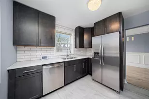 9632 S Yale Ave, Chicago, IL 60628 - Photo 11