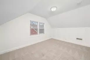 2512 Salem Blvd, Zion, IL 60099 - Photo 9