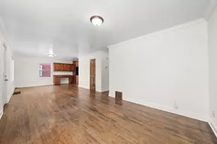 2512 Salem Blvd, Zion, IL 60099 - Photo 5