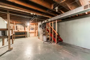 934 E Garden St, Dekalb, IL 60115 - Photo 23