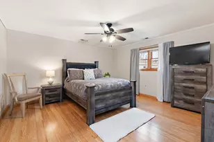 10736 Moody Ave, Chicago Ridge, IL 60415 - Photo 7