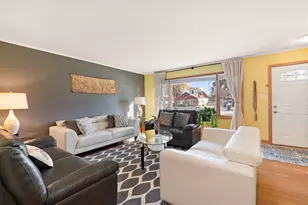 10736 Moody Ave, Chicago Ridge, IL 60415 - Photo 13