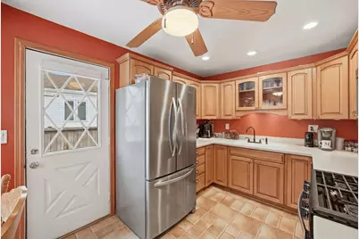 673 Haish Boulevard, Dekalb, IL 60115 - Photo 7