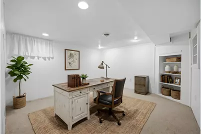 673 Haish Boulevard, Dekalb, IL 60115 - Photo 17