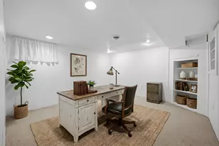 673 Haish Blvd, Dekalb, IL 60115 - Photo 17