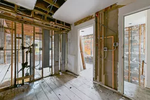 300 Chicago Ave, Oak Park, IL 60302 - Photo 9