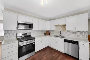 4506 Windsor Ct, Richton Park, IL 60471 - Photo 9