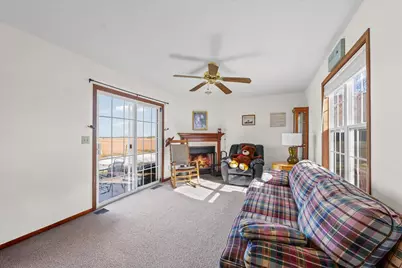 707 Country View Drive, Philo, IL 61864 - Photo 7